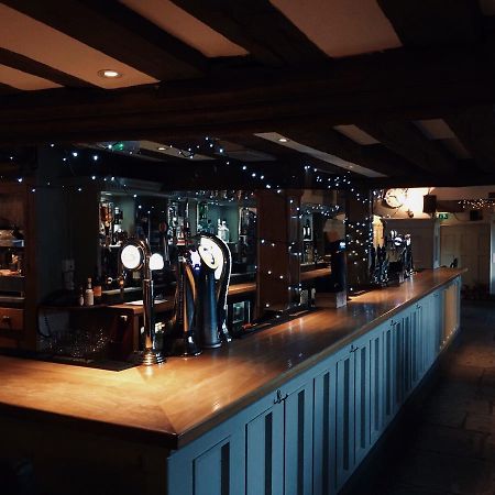 The Greyhound Inn Chalfont St Peter Esterno foto