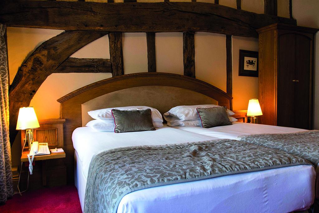 The Greyhound Inn Chalfont St Peter Esterno foto
