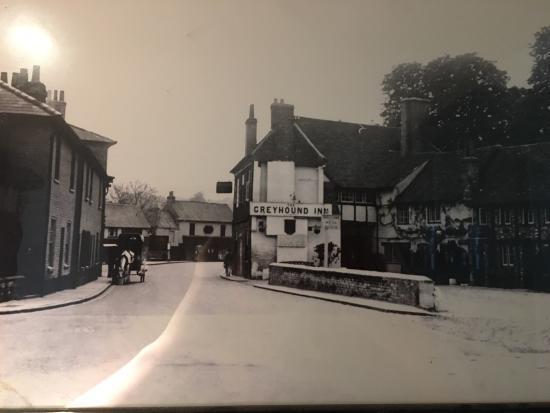 The Greyhound Inn Chalfont St Peter Esterno foto
